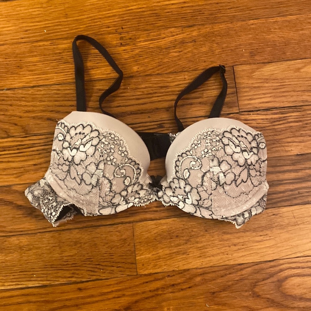Victoria secret bra